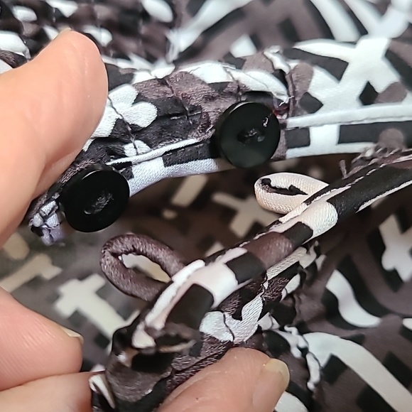 Worthington Scoop Neck - Bottom Side Tie Blouse Size Medium - Picture 3 of 10